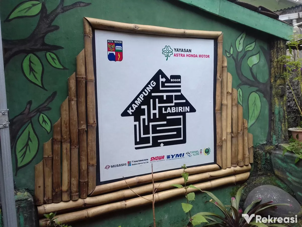 Daya Tarik Wisata Kampung Labirin Bogor Konsep Kampung Tematik